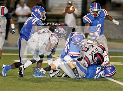 Thumbnail 3 in South Panola @ Memphis University photogallery.
