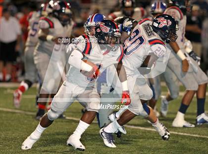Thumbnail 1 in South Panola @ Memphis University photogallery.