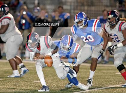 Thumbnail 1 in South Panola @ Memphis University photogallery.