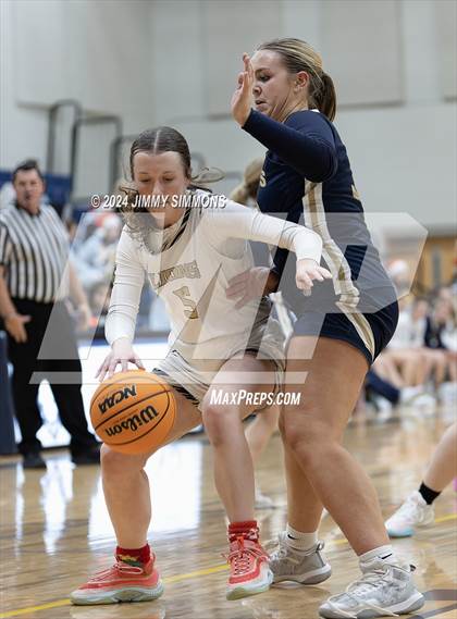 Thumbnail 3 in Father McGivney Catholic @ Maryville Christian photogallery.
