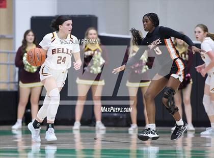 Thumbnail 3 in Bells vs. Commerce (UIL 3A D2 Bi-District Basketball Playoff) photogallery.