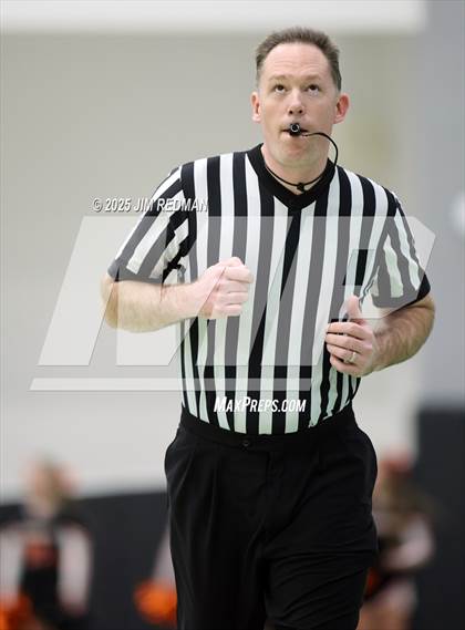 Thumbnail 3 in Bells vs. Commerce (UIL 3A D2 Bi-District Basketball Playoff) photogallery.