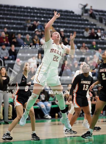 Thumbnail 1 in Bells vs. Commerce (UIL 3A D2 Bi-District Basketball Playoff) photogallery.