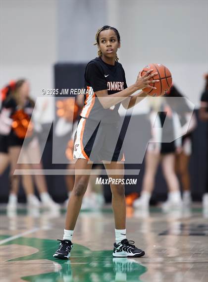 Thumbnail 3 in Bells vs. Commerce (UIL 3A D2 Bi-District Basketball Playoff) photogallery.