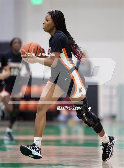 Thumbnail 2 in Bells vs. Commerce (UIL 3A D2 Bi-District Basketball Playoff) photogallery.