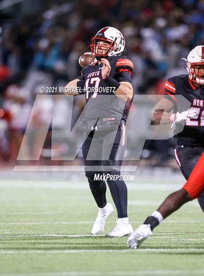 Thumbnail 3 in Tyler Legacy @ Rockwall-Heath photogallery.