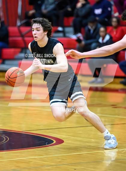 Thumbnail 3 in Middletown @ Cardinal O'Hara photogallery.