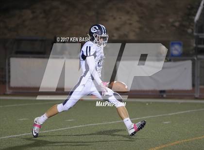 Thumbnail 3 in Camarillo @ Moorpark photogallery.