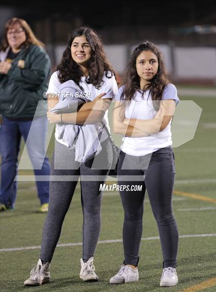 Thumbnail 3 in Camarillo @ Moorpark photogallery.