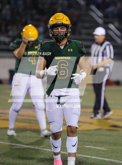 Thumbnail 1 in Camarillo @ Moorpark photogallery.