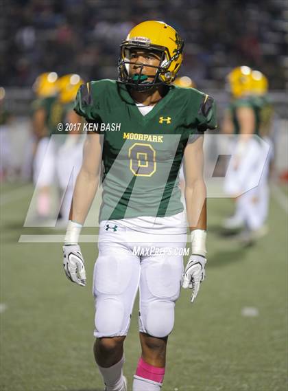 Thumbnail 3 in Camarillo @ Moorpark photogallery.