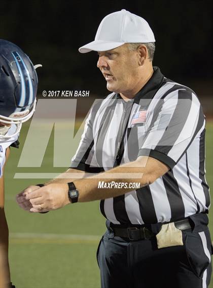 Thumbnail 2 in Camarillo @ Moorpark photogallery.
