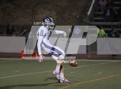 Thumbnail 1 in Camarillo @ Moorpark photogallery.