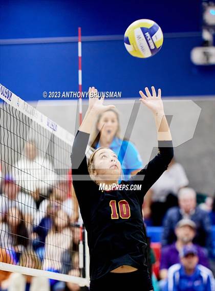 Thumbnail 2 in Clovis West @ Folsom (CIF State D1 Playoff) photogallery.