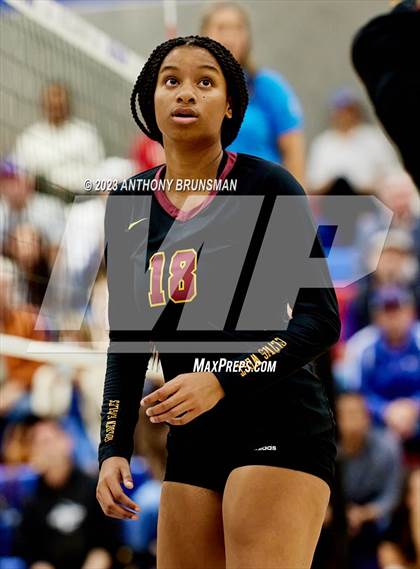 Thumbnail 1 in Clovis West @ Folsom (CIF State D1 Playoff) photogallery.