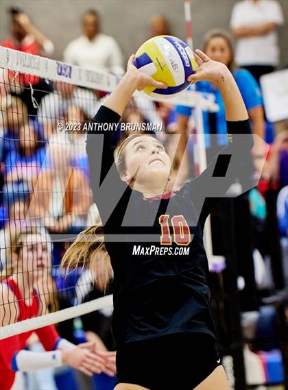 Thumbnail 3 in Clovis West @ Folsom (CIF State D1 Playoff) photogallery.