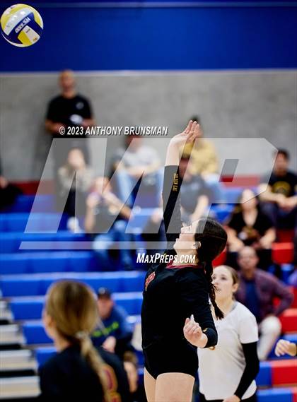 Thumbnail 2 in Clovis West @ Folsom (CIF State D1 Playoff) photogallery.