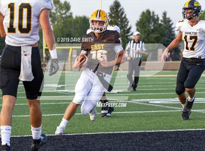 Thumbnail 3 in Hamilton vs. Zeeland East photogallery.
