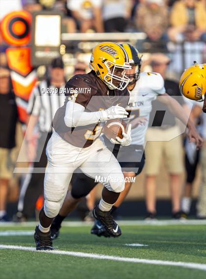 Thumbnail 1 in Hamilton vs. Zeeland East photogallery.