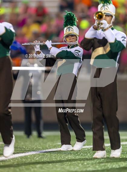Thumbnail 2 in Hamilton vs. Zeeland East photogallery.