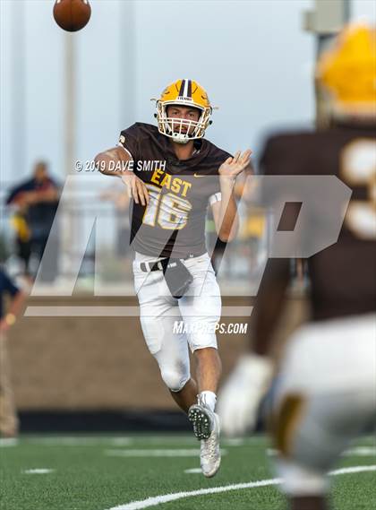 Thumbnail 1 in Hamilton vs. Zeeland East photogallery.