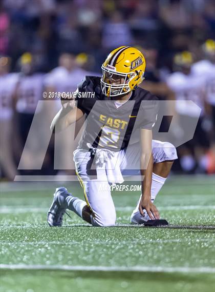 Thumbnail 2 in Hamilton vs. Zeeland East photogallery.