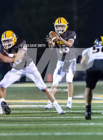 Thumbnail 1 in Hamilton vs. Zeeland East photogallery.