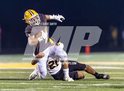 Thumbnail 3 in Hamilton vs. Zeeland East photogallery.