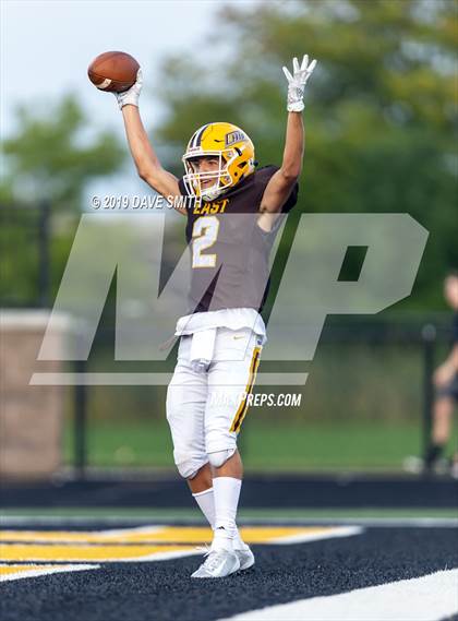 Thumbnail 2 in Hamilton vs. Zeeland East photogallery.