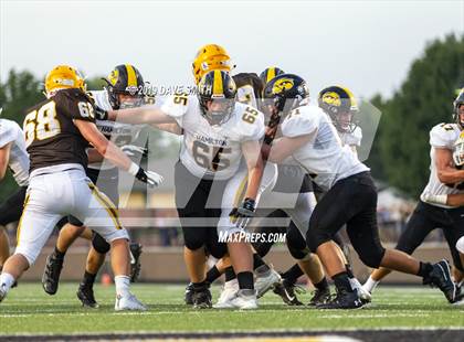 Thumbnail 3 in Hamilton vs. Zeeland East photogallery.