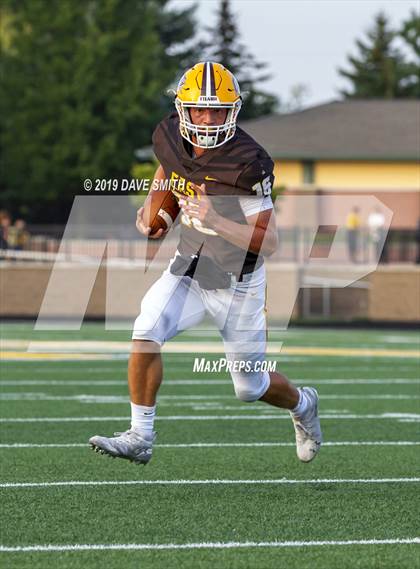 Thumbnail 2 in Hamilton vs. Zeeland East photogallery.