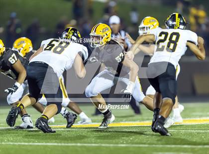 Thumbnail 3 in Hamilton vs. Zeeland East photogallery.