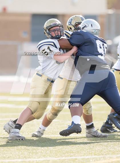 Thumbnail 3 in Los Osos @ Silverado photogallery.