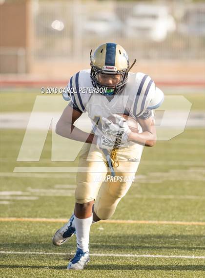 Thumbnail 3 in Los Osos @ Silverado photogallery.