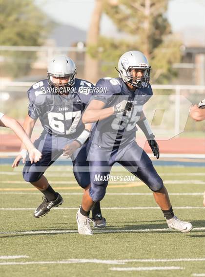 Thumbnail 2 in Los Osos @ Silverado photogallery.