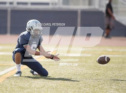 Thumbnail 3 in Los Osos @ Silverado photogallery.
