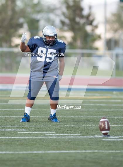 Thumbnail 3 in Los Osos @ Silverado photogallery.