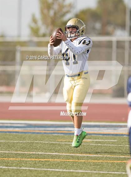 Thumbnail 2 in Los Osos @ Silverado photogallery.