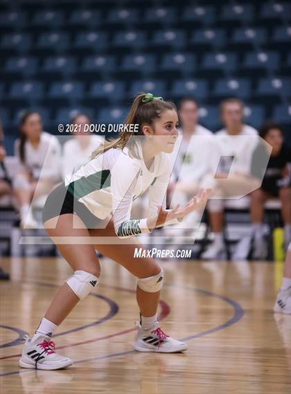Thumbnail 2 in Stratford vs Tompkins (UIL 6A Area Playoff) photogallery.