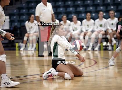 Thumbnail 1 in Stratford vs Tompkins (UIL 6A Area Playoff) photogallery.