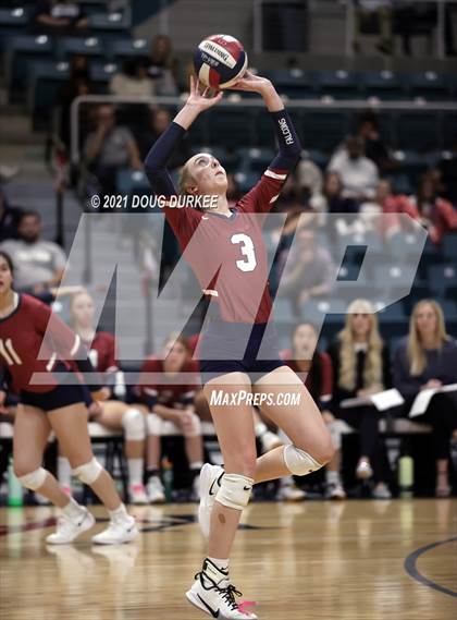 Thumbnail 2 in Stratford vs Tompkins (UIL 6A Area Playoff) photogallery.