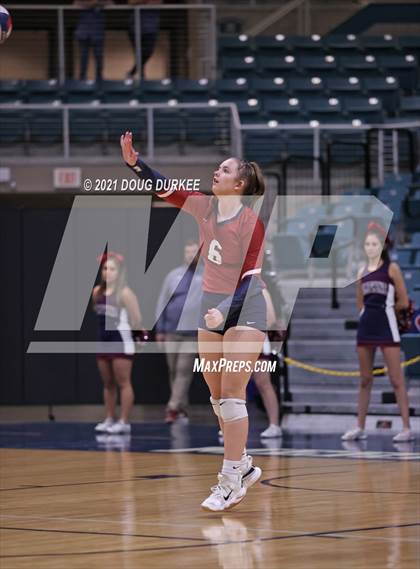Thumbnail 2 in Stratford vs Tompkins (UIL 6A Area Playoff) photogallery.