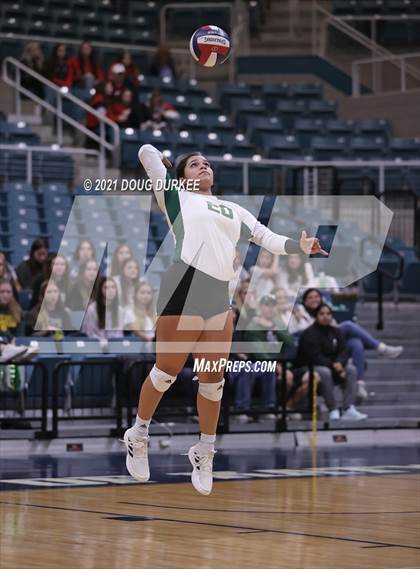 Thumbnail 3 in Stratford vs Tompkins (UIL 6A Area Playoff) photogallery.