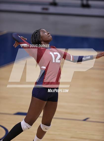 Thumbnail 2 in Stratford vs Tompkins (UIL 6A Area Playoff) photogallery.