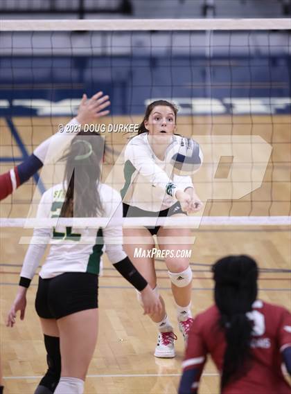 Thumbnail 1 in Stratford vs Tompkins (UIL 6A Area Playoff) photogallery.