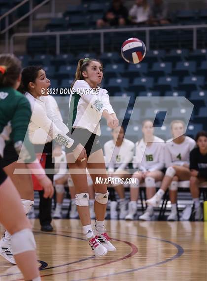 Thumbnail 2 in Stratford vs Tompkins (UIL 6A Area Playoff) photogallery.