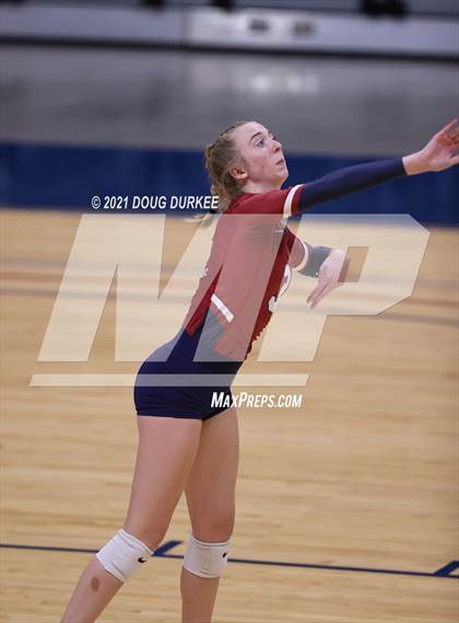 Thumbnail 2 in Stratford vs Tompkins (UIL 6A Area Playoff) photogallery.
