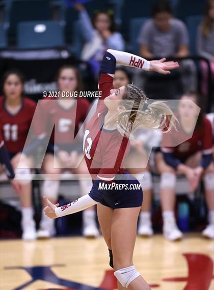 Thumbnail 1 in Stratford vs Tompkins (UIL 6A Area Playoff) photogallery.