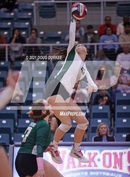 Thumbnail 1 in Stratford vs Tompkins (UIL 6A Area Playoff) photogallery.