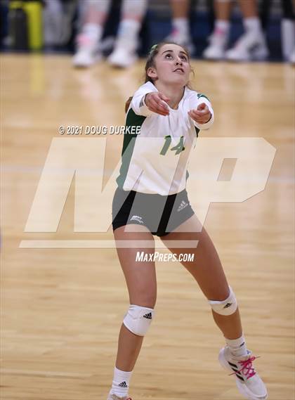 Thumbnail 1 in Stratford vs Tompkins (UIL 6A Area Playoff) photogallery.